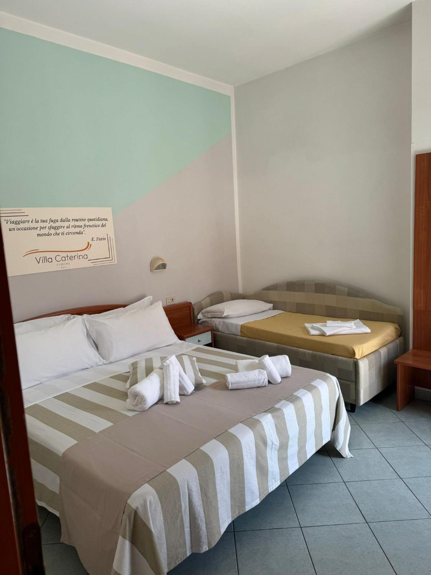 โฮเทล วิลลา กาเตรีนา Hotel ริมินี ภายนอก รูปภาพ