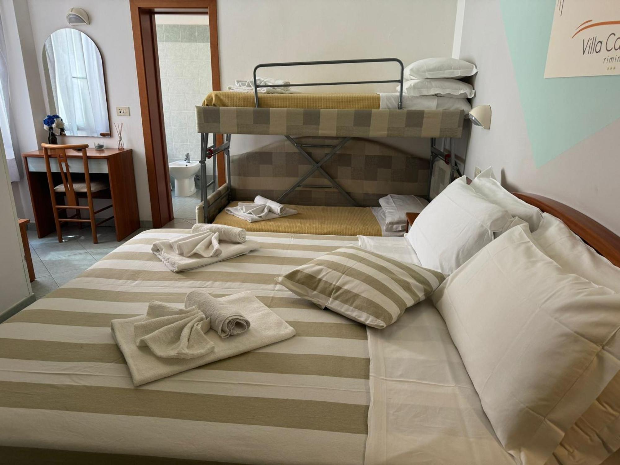 โฮเทล วิลลา กาเตรีนา Hotel ริมินี ภายนอก รูปภาพ