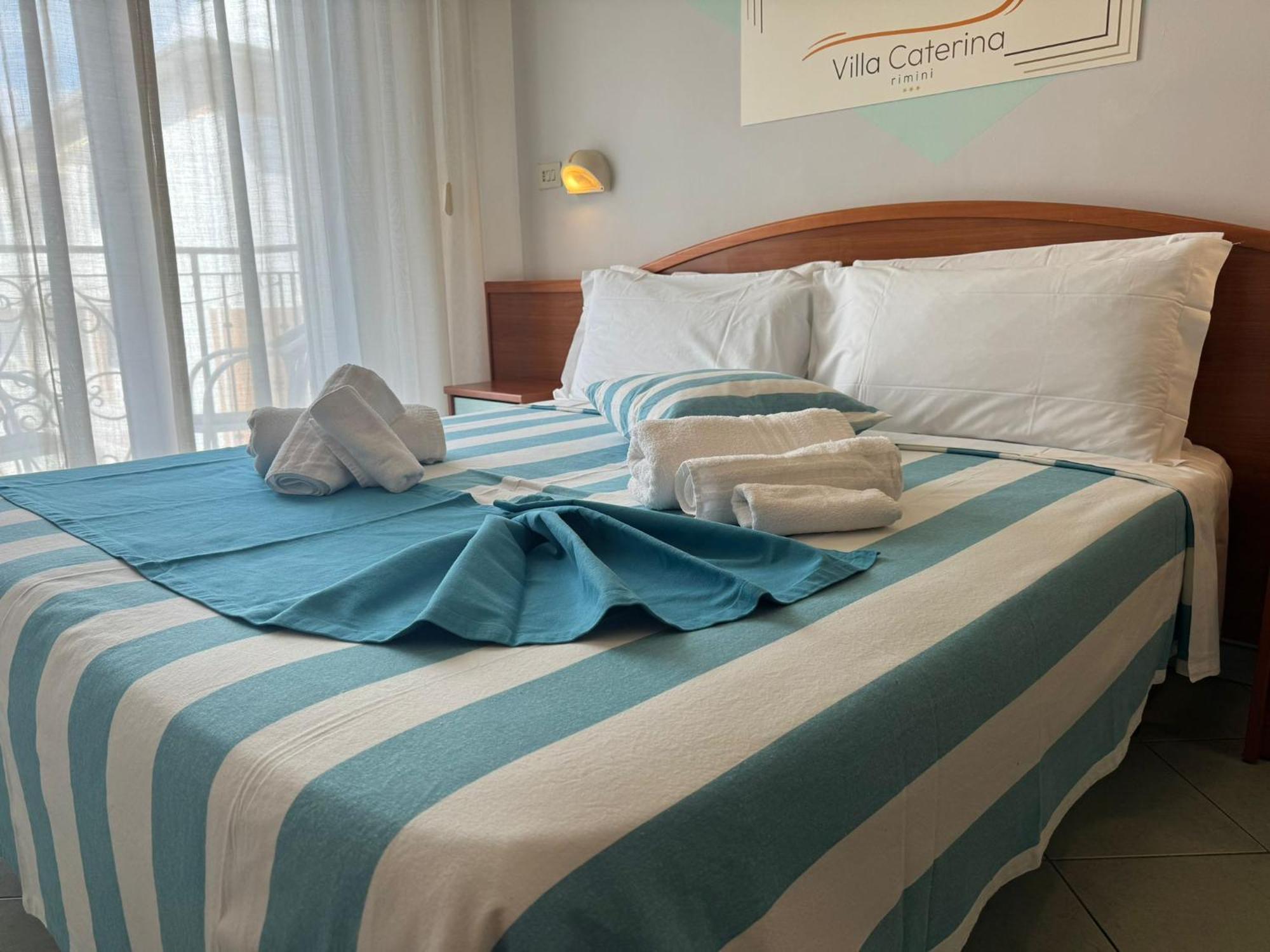 โฮเทล วิลลา กาเตรีนา Hotel ริมินี ภายนอก รูปภาพ